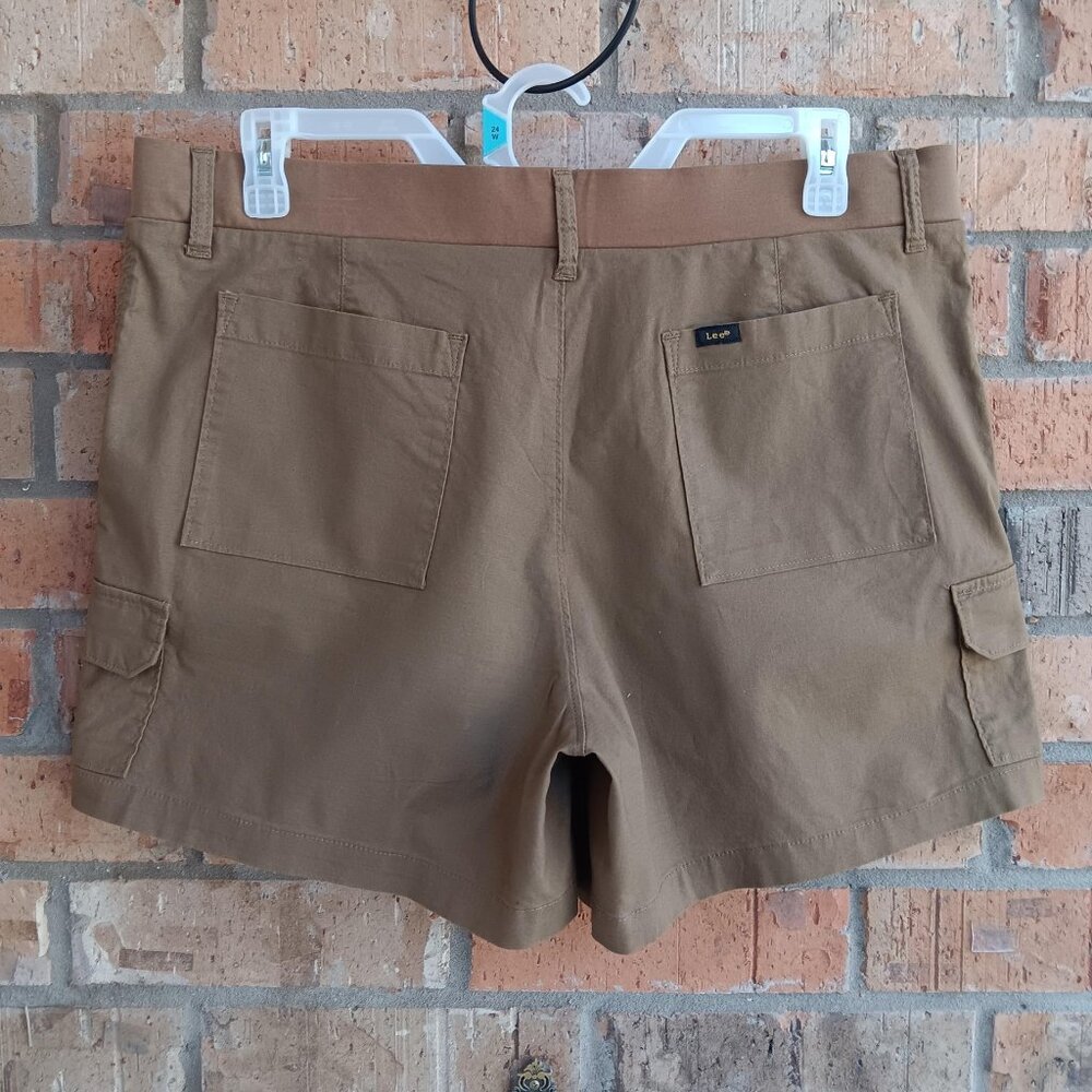 Lee Womens 5 Inch Comfort Waistband Shorts Size 18 Kangaroo Brown - Picture 6 of 8